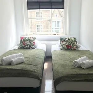 Bnbpearl Bed and breakfast