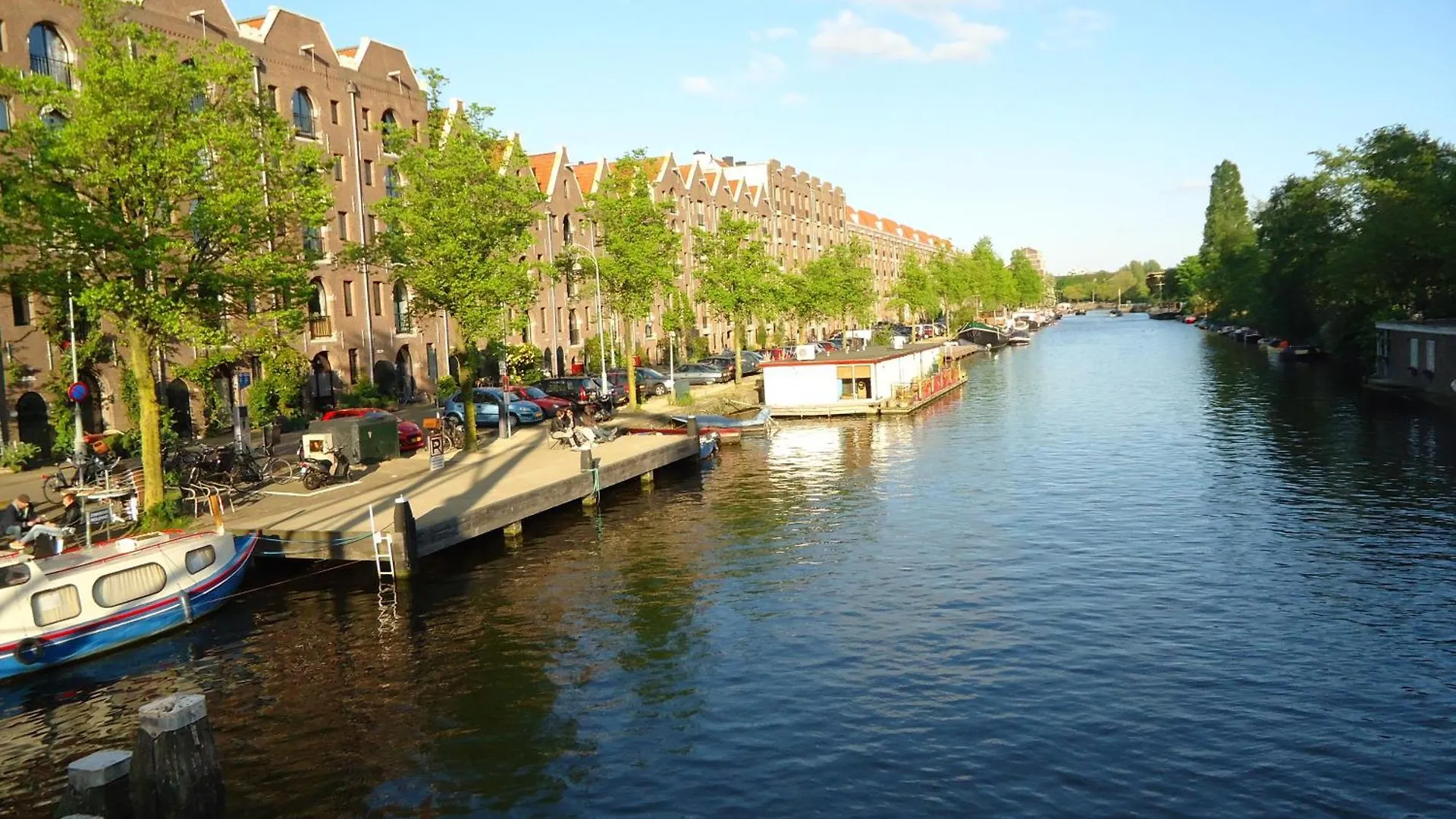 Anna'S Houseboat Bed & Breakfast Amsterdam Netherlands